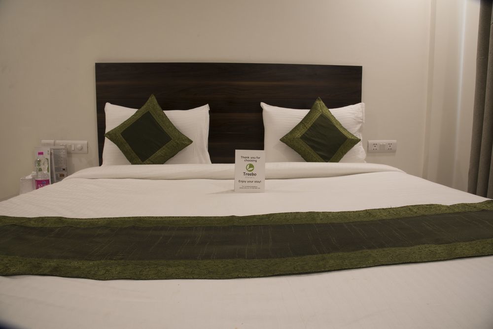 Hotel O Lakshya Yeni Delhi Dış mekan fotoğraf