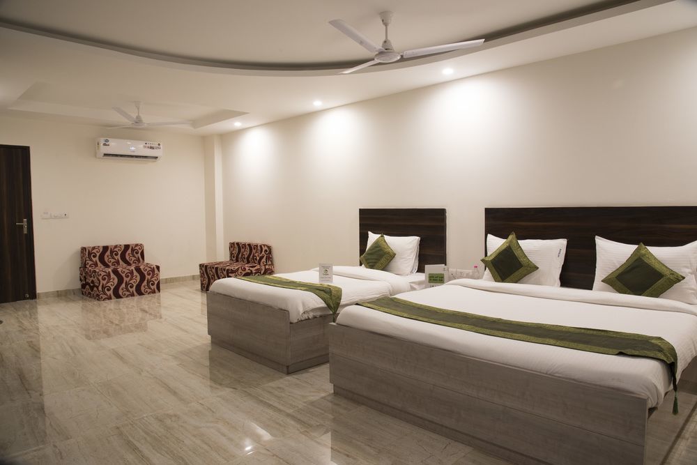Hotel O Lakshya Yeni Delhi Dış mekan fotoğraf
